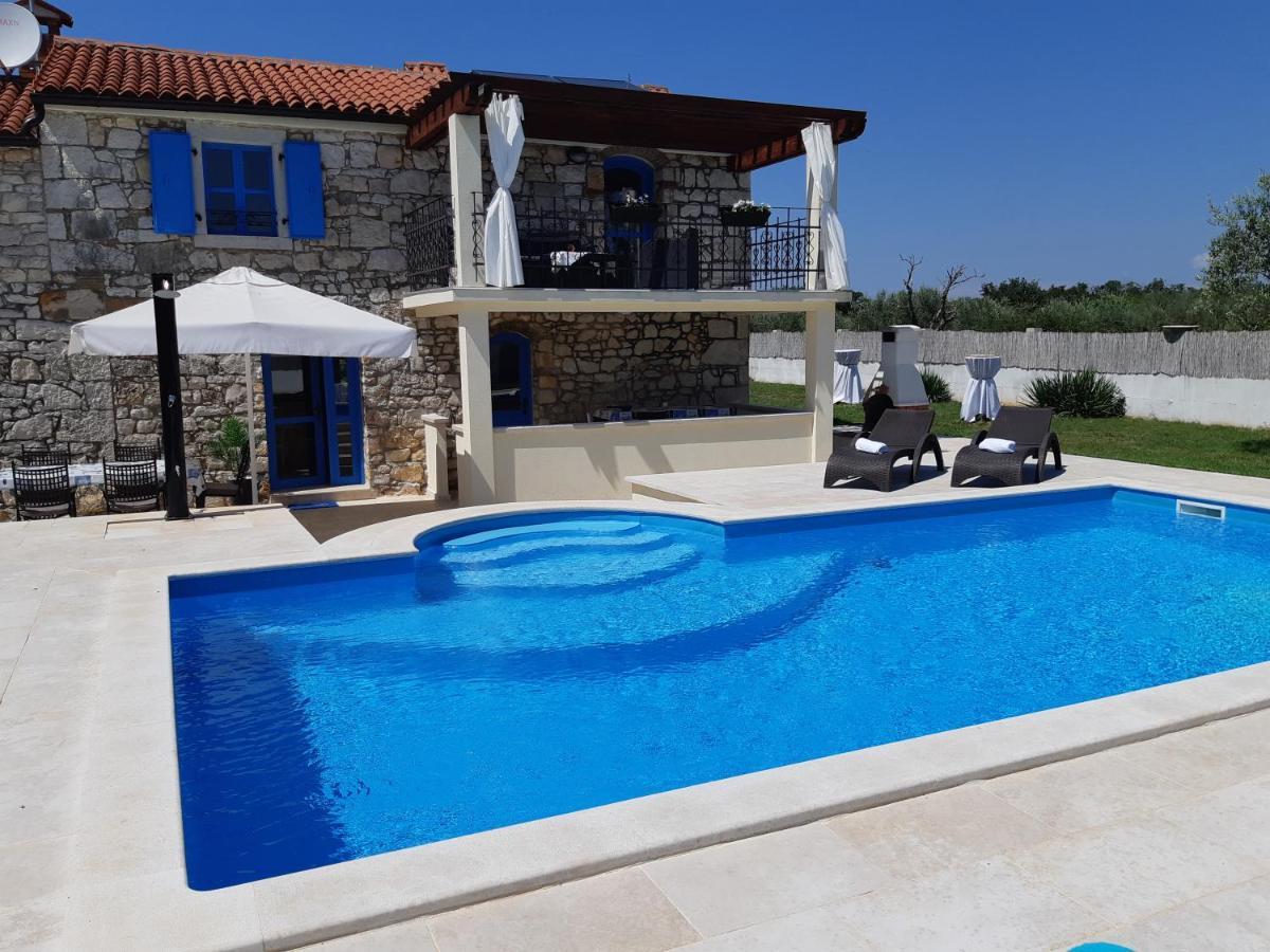 Villa La Felice โปเรช ภายนอก รูปภาพ