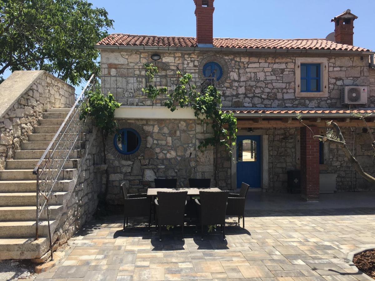 Villa La Felice โปเรช ภายนอก รูปภาพ